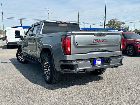 Used 2021 GMC Sierra 1500 AT4 w/ AT4 Premium Package image 6
