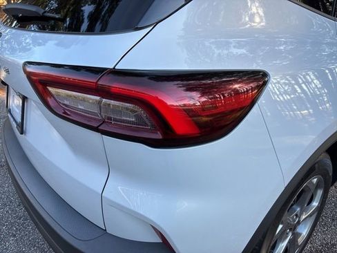 Used 2025 Ford Escape ST-Line image 14