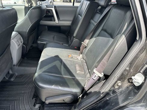 Used 2011 Toyota 4Runner SR5 w/ Convenience Pkg AWD/4WD image 12