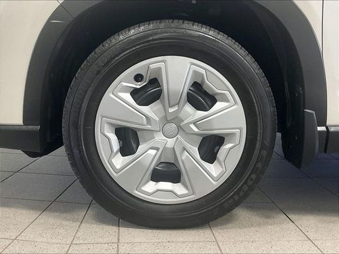 Used 2023 Subaru Forester AWD/4WD image 7