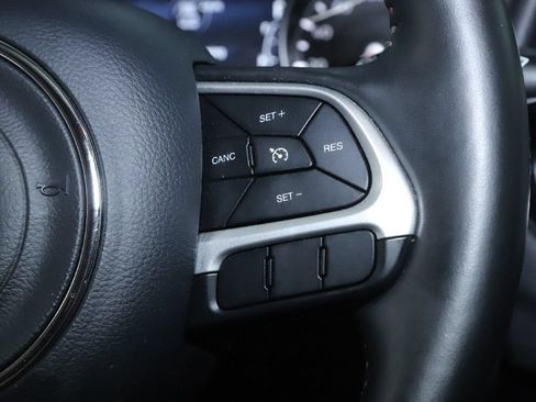 Used 2018 Jeep Compass Limited w/ Safe & Security Group AWD/4WD image 20