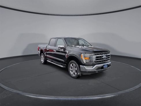 Used 2022 Ford F150 Lariat image 2
