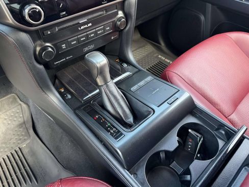 Used 2023 Lexus GX 460 Luxury w/ Sport Design Package AWD/4WD image 25