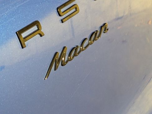 Used 2017 Porsche Macan image 11