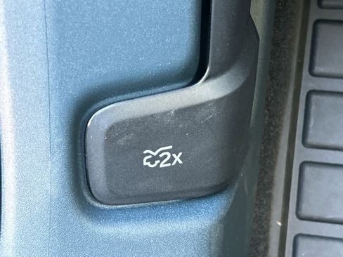 New 2025 Ford Maverick XLT w/ XLT Luxury Package image 21