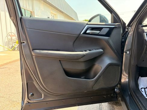Used 2024 Mitsubishi Outlander SE Black Edition AWD/4WD image 16