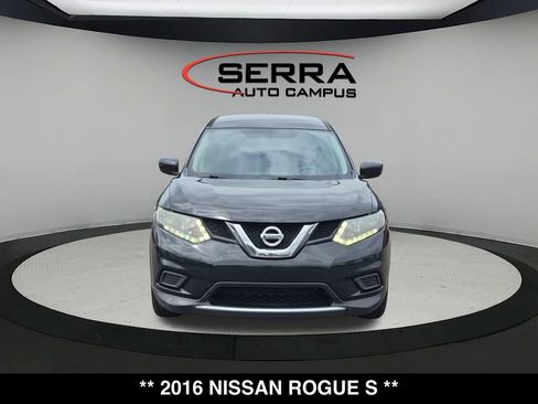 Used 2016 Nissan Rogue S w/ S Family Package FWD image 8