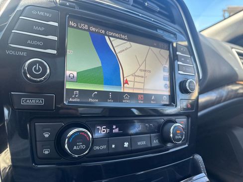 Used 2016 Nissan Maxima Platinum image 36