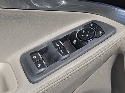Used 2013 Ford Explorer XLT FWD image 23