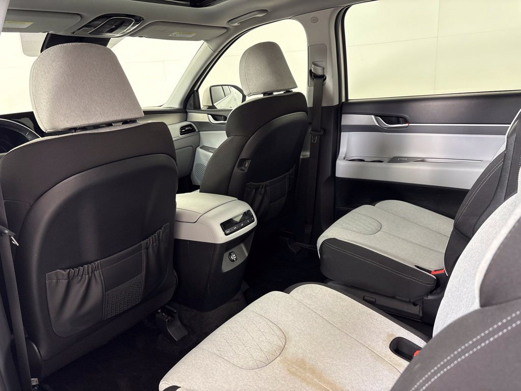 Used 2022 Hyundai Palisade SEL FWD image 20