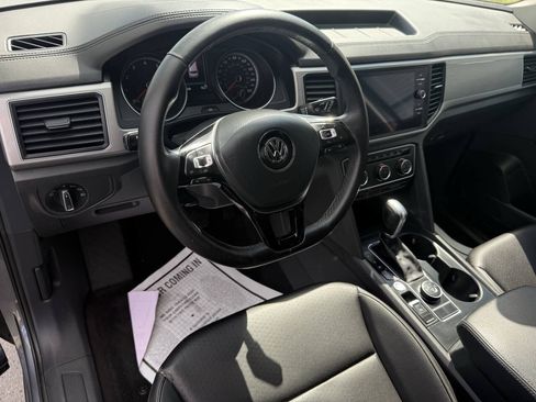 Used 2018 Volkswagen Atlas SE AWD/4WD image 14