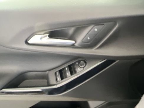 Certified 2025 Chevrolet Equinox LT image 23