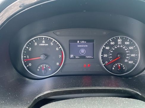 Used 2021 Kia Seltos EX image 6