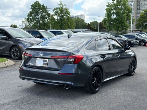 Used 2024 Honda Civic Sport image 9