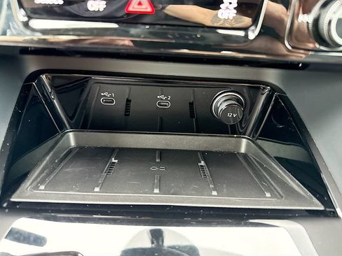 Used 2025 Audi Q5 Premium Plus w/ Premium Plus AWD/4WD image 31