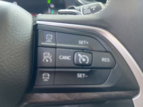 Used 2024 Jeep Grand Cherokee Limited 4xe AWD/4WD image 40
