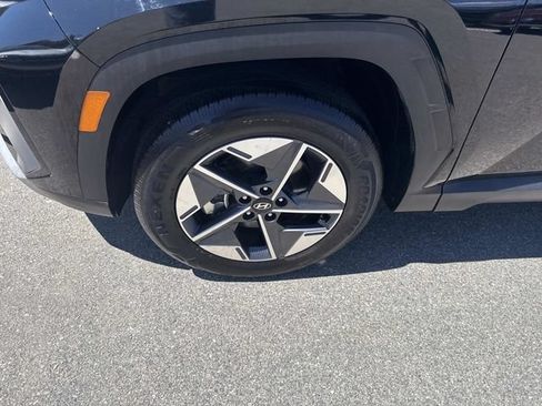Certified 2025 Hyundai Tucson SEL AWD/4WD image 13