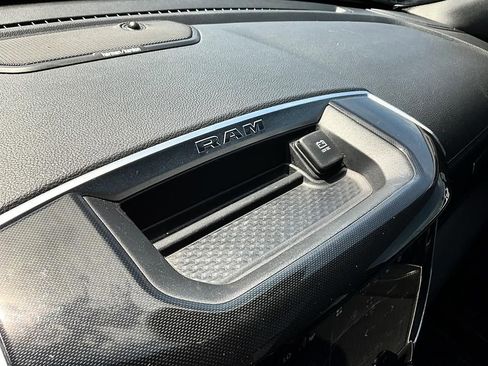 Used 2022 RAM 1500 Laramie AWD/4WD image 20