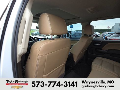Used 2018 GMC Sierra 2500 Denali w/ Duramax Plus Package AWD/4WD image 30