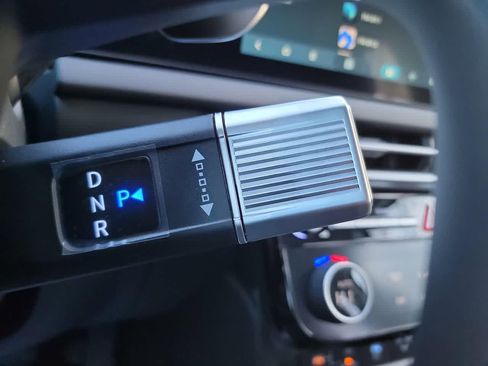 New 2026 Hyundai Tucson Blue SE image 17