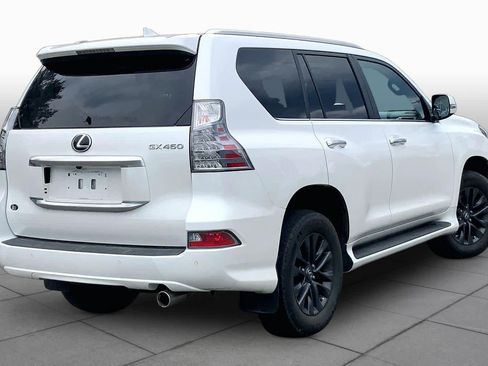 Used 2023 Lexus GX 460 Premium w/ Premium Package AWD/4WD image 13