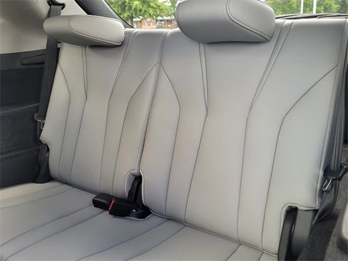Used 2023 Acura MDX FWD w/ Technology Package image 7