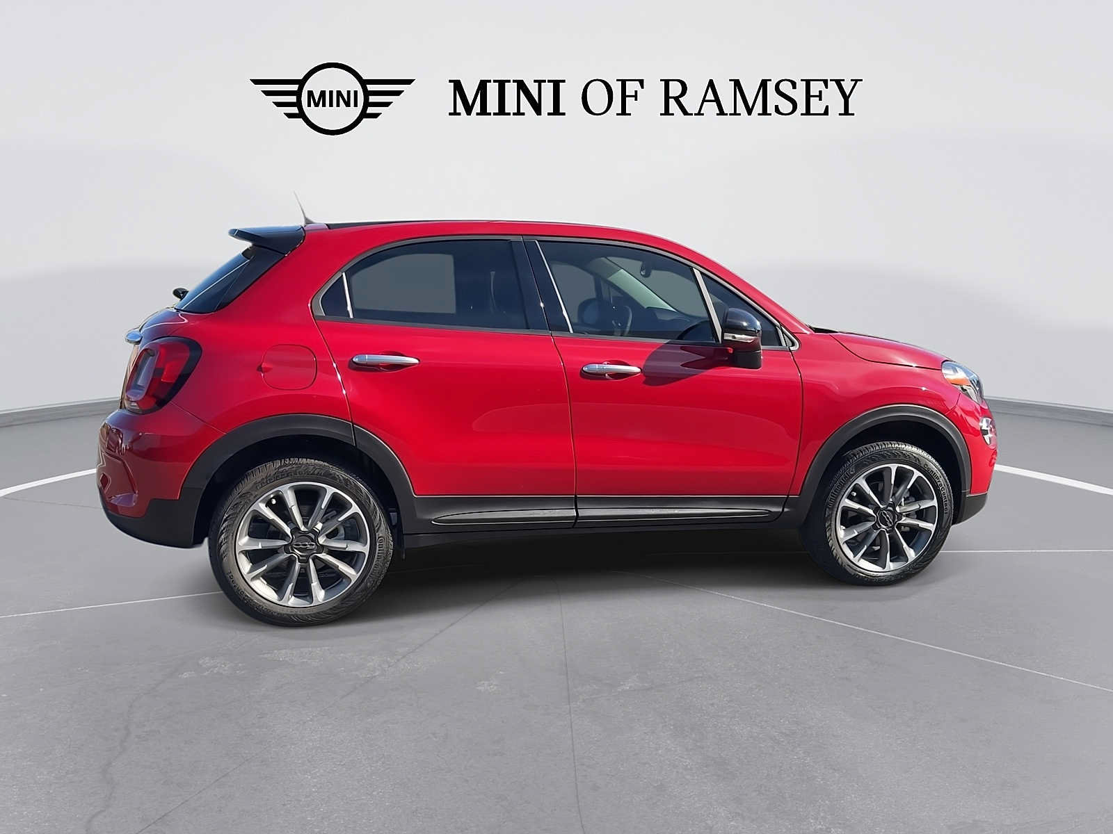 Used 2023 FIAT 500X Pop AWD/4WD image 8