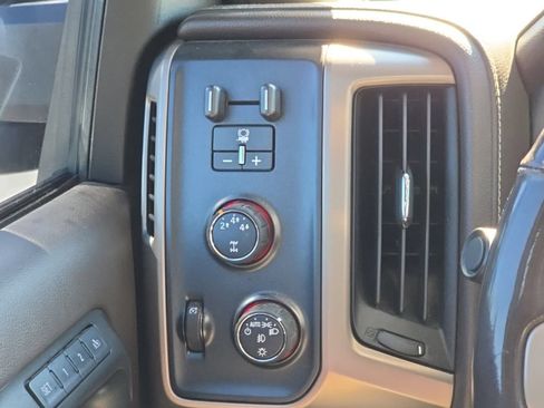 Used 2016 GMC Sierra 2500 Denali w/ Duramax Plus Package AWD/4WD image 32