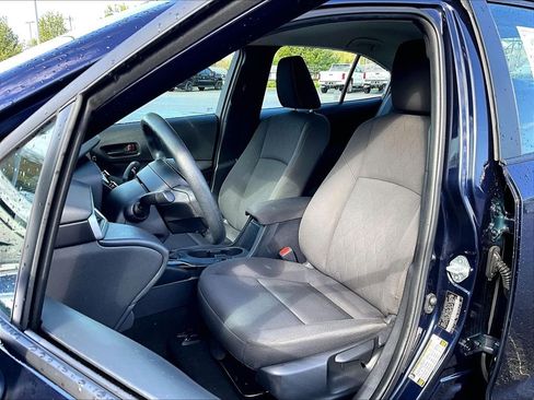 Used 2024 Toyota Corolla LE FWD image 10