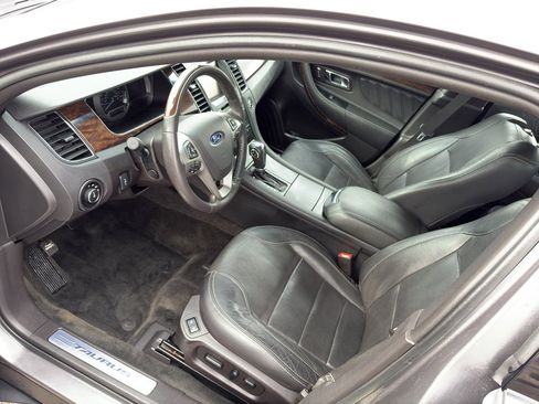 Used 2014 Ford Taurus Limited image 12