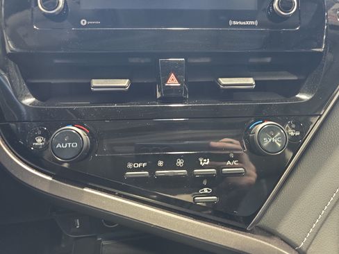 Used 2024 Toyota Camry SE FWD image 23