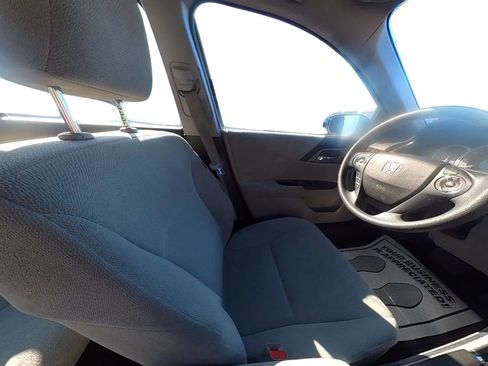 Used 2013 Honda Accord LX image 27