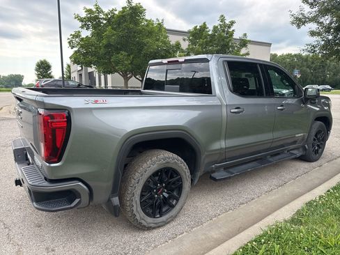 Used 2020 GMC Sierra 1500 Elevation w/ Elevation Value Package AWD/4WD image 5