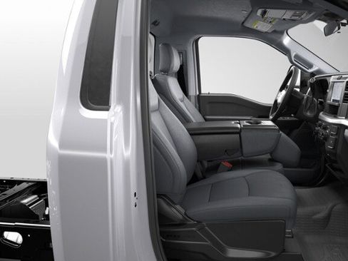 New 2026 Ford F550 4x4 Regular Cab Super Duty image 48