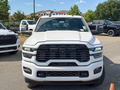 New 2026 RAM 2500 Big Horn AWD/4WD image 3