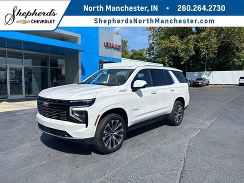 Used 2025 Chevrolet Tahoe High Country AWD/4WD image 1