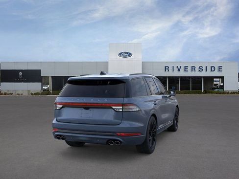 New 2026 Lincoln Aviator Reserve w/ Jet Appearance Package image 8