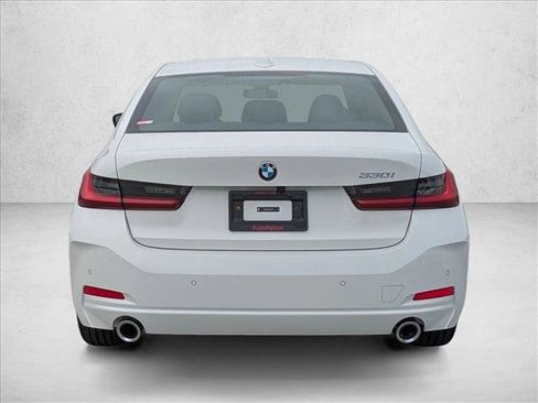 New 2026 BMW 330i Sedan image 8