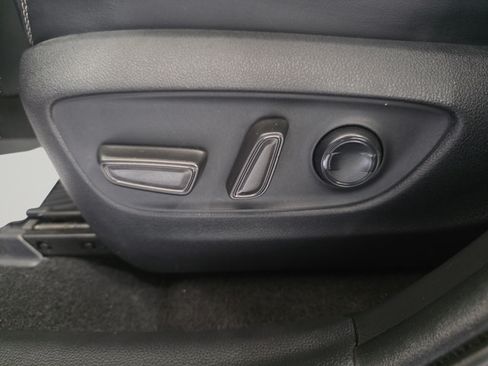 Used 2021 Toyota RAV4 XLE Premium AWD/4WD image 13