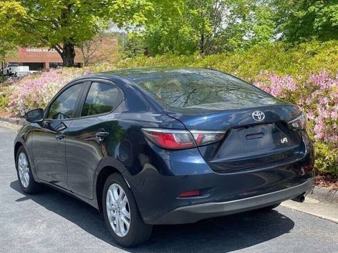 Used 2017 Toyota Yaris iA FWD image 5