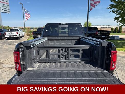 New 2026 RAM 2500 Limited AWD/4WD image 18
