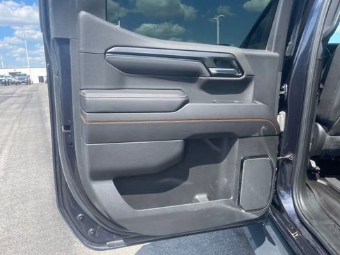 Used 2022 GMC Sierra 1500 AT4 w/ AT4 Premium Package image 17