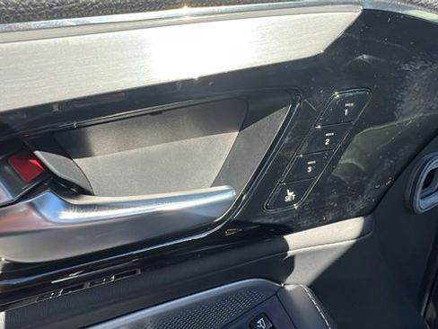 Used 2025 Acura MDX w/ Technology Package image 15