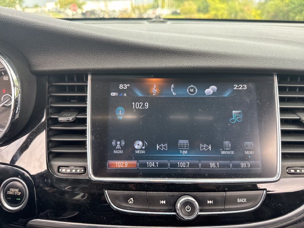 Used 2019 Buick Encore Essence w/ Experience Buick Package AWD/4WD image 28