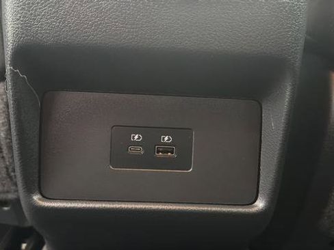 Used 2023 Nissan Rogue SV AWD/4WD image 28