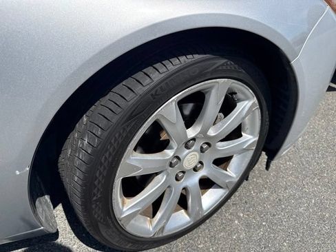 Used 2012 Buick Regal Premium FWD image 5