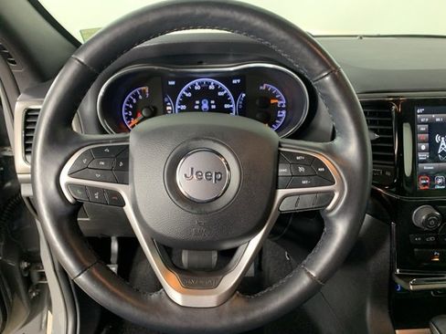 Used 2021 Jeep Grand Cherokee Laredo X image 20