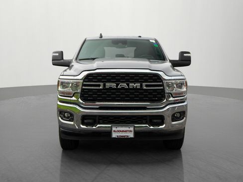 Used 2024 RAM 2500 Big Horn w/ Safety Group AWD/4WD image 2