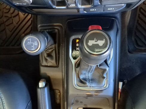 Used 2024 Jeep Wrangler High Altitude image 9