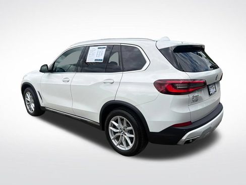 Used 2022 BMW X5 xDrive40i w/ Parking Assistance Package AWD/4WD image 7